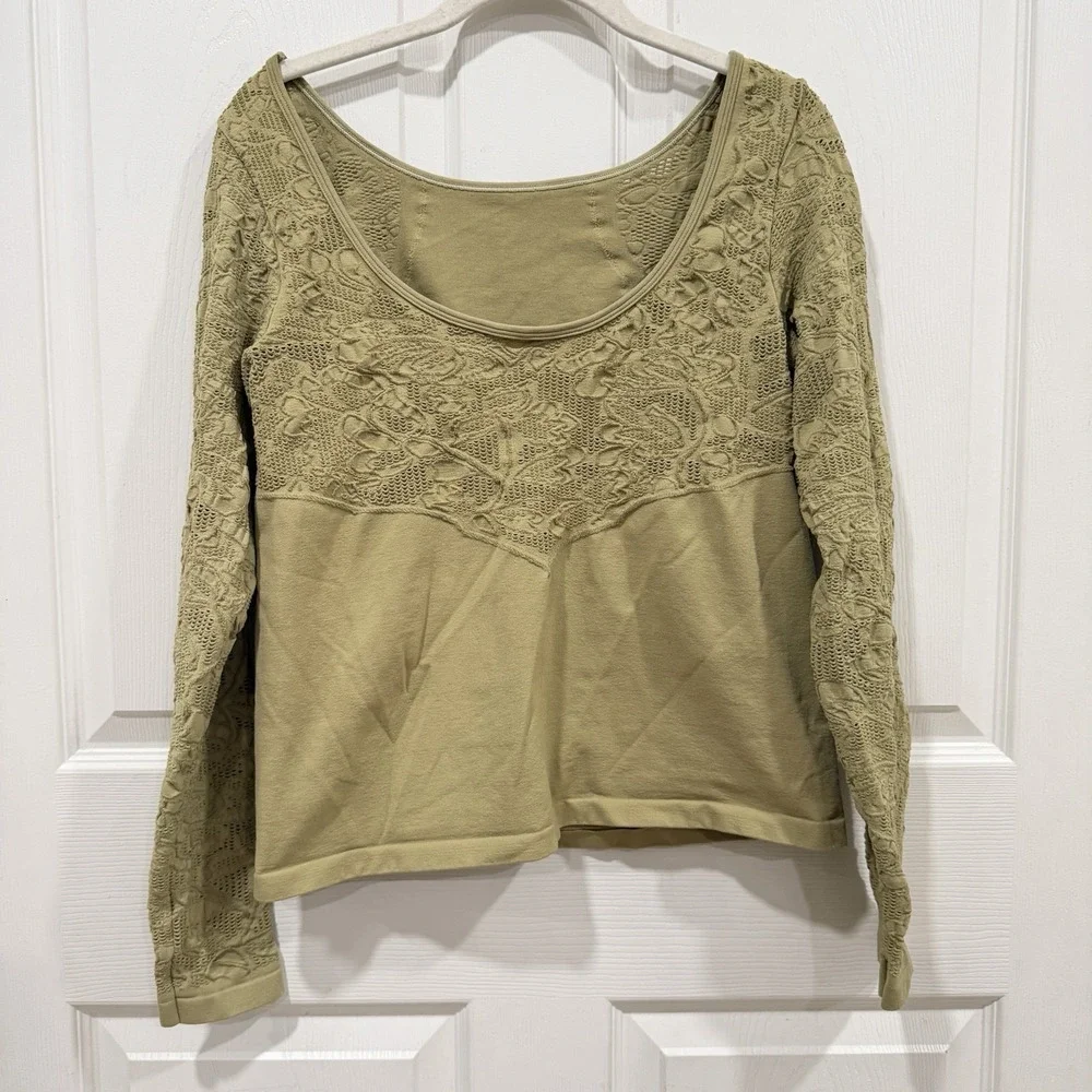 Anthropologie Top Womens L‎ Large Light Olive Perforated Lace Boat Neck Low Back